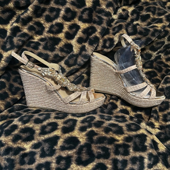 Wedges - Picture 2 of 3